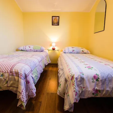 公寓 Fuer 4 Personen Ca 30 Qm In Rakalj, Istrien Bucht Von Rasa *